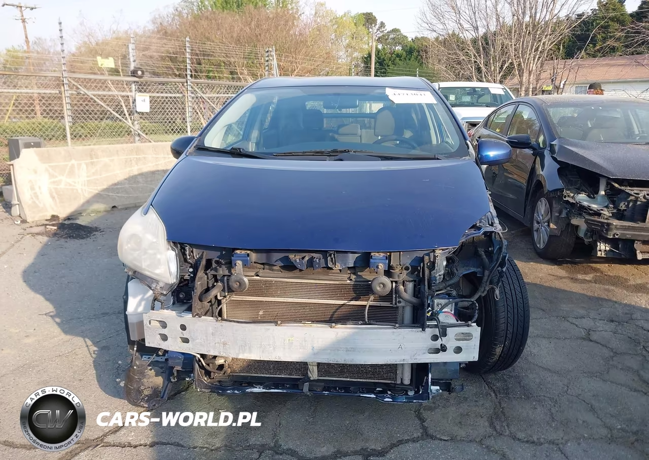 2011 Toyota Prius Two VIN:JTDKN3DUXB0267321 - 13