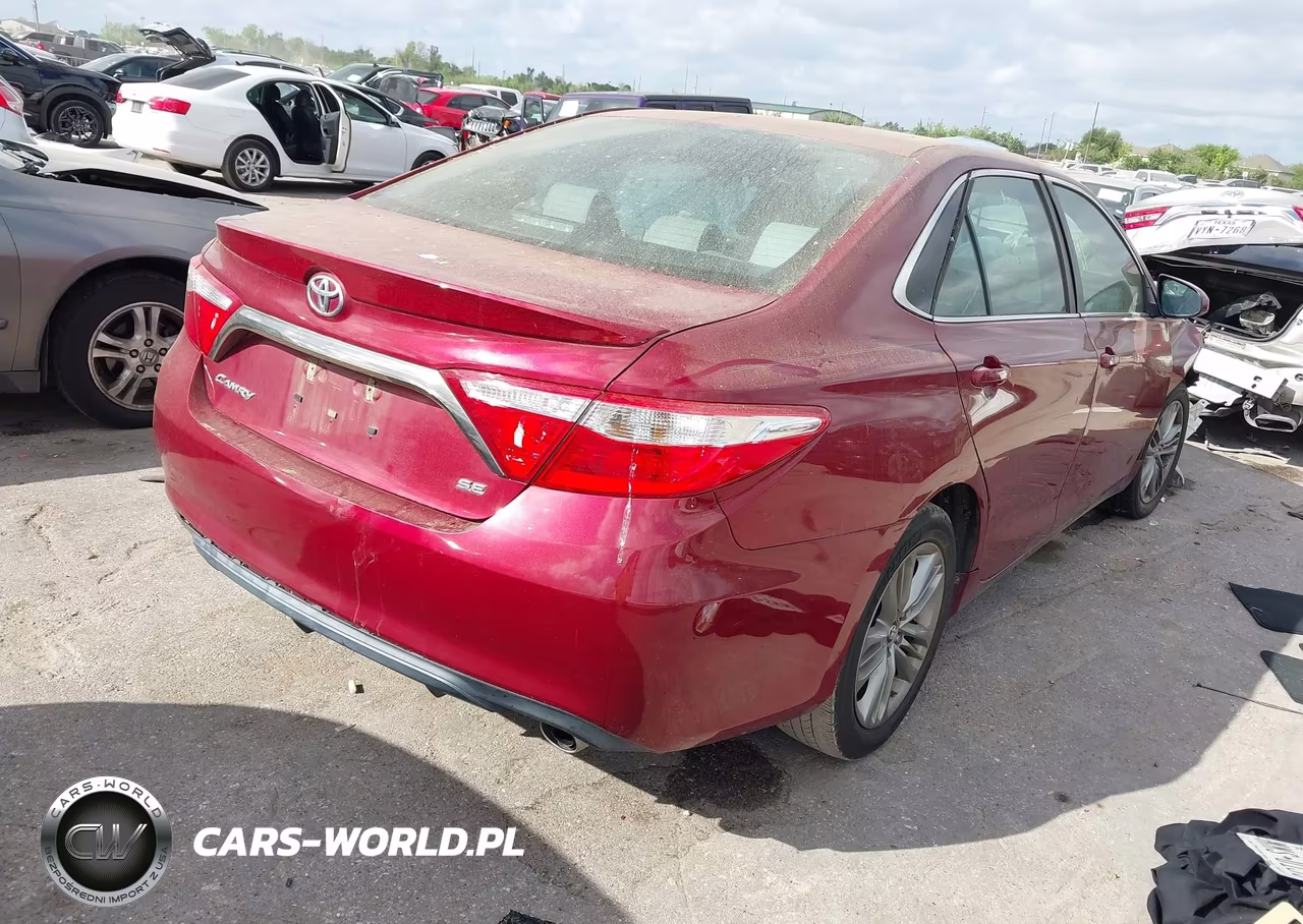 2017 Toyota Camry Se VIN:4T1BF1FK2HU693420 - 4