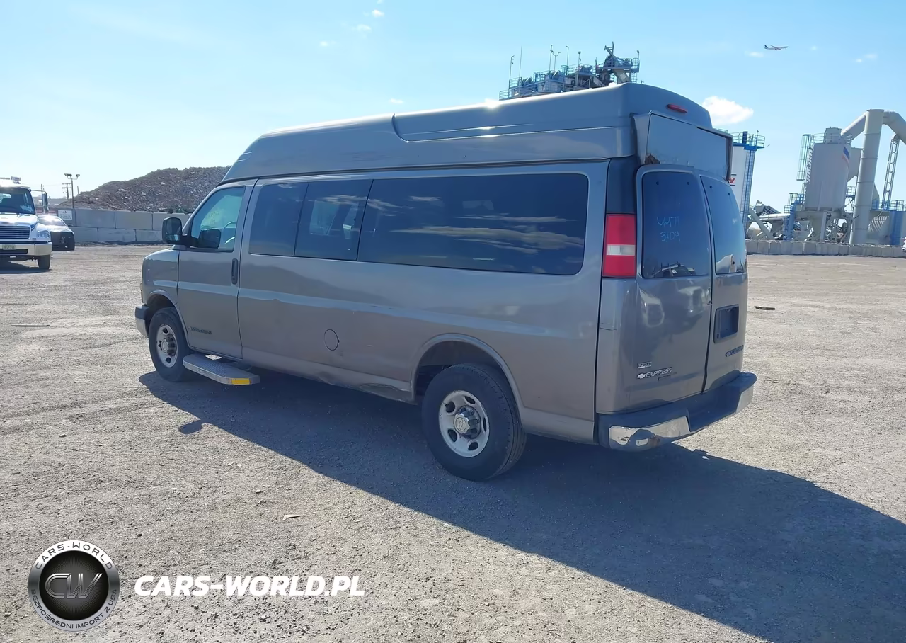 2010 Chevrolet Express 3500 Lt VIN:1GB2G1DG3A1148502 - 3