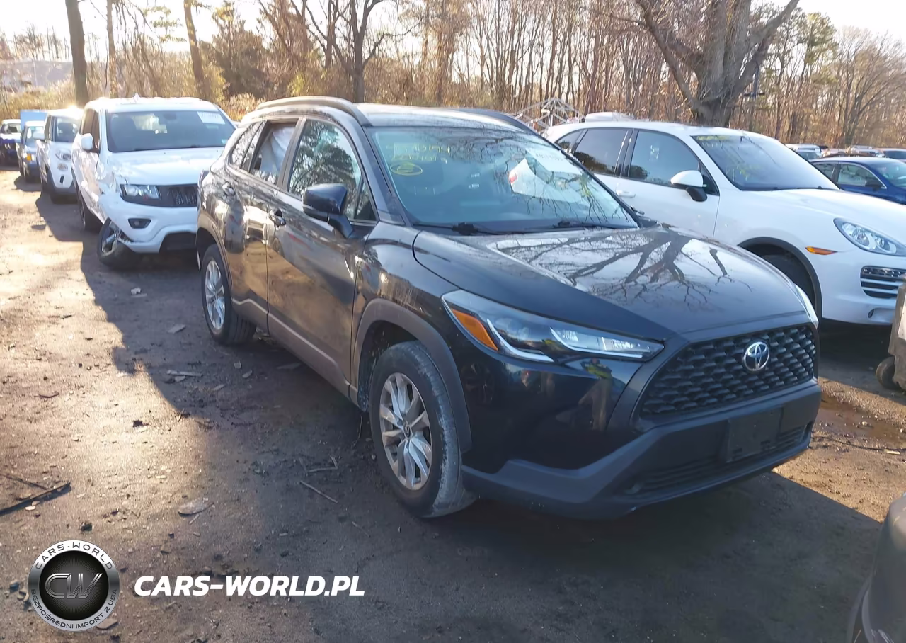 2022 Toyota Corolla Cross Le – zdjęcie 1 z 16