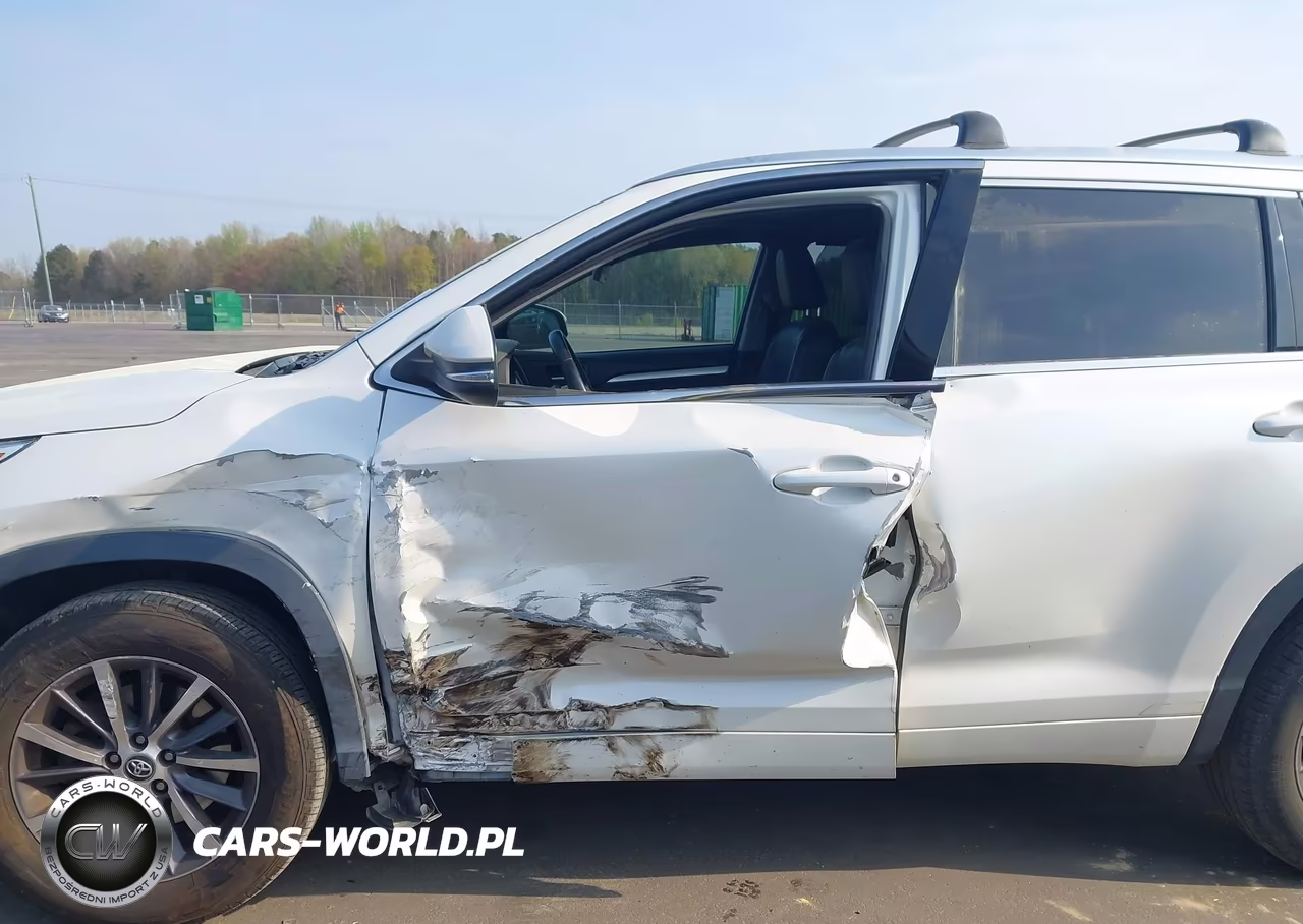 2017 Toyota Highlander Xle VIN:5TDKZRFHXHS188437 - 6