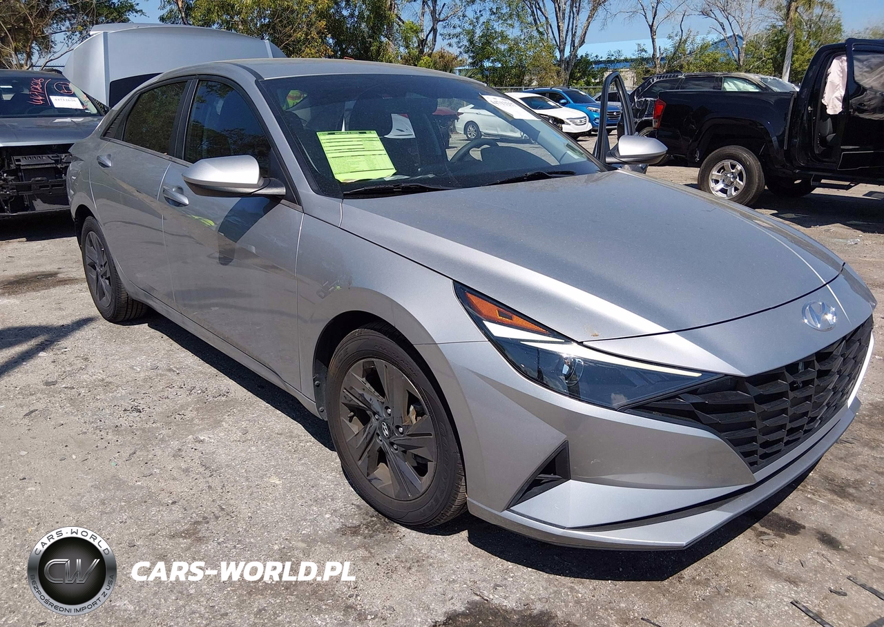 2023 Hyundai Elantra Sel