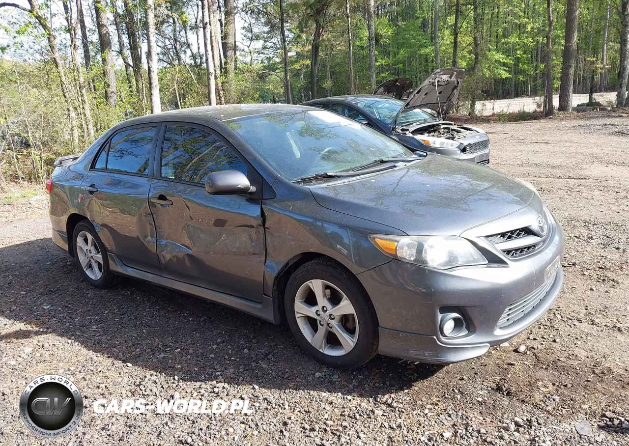 2013 Toyota Corolla S – zdjęcie 1 z 16
