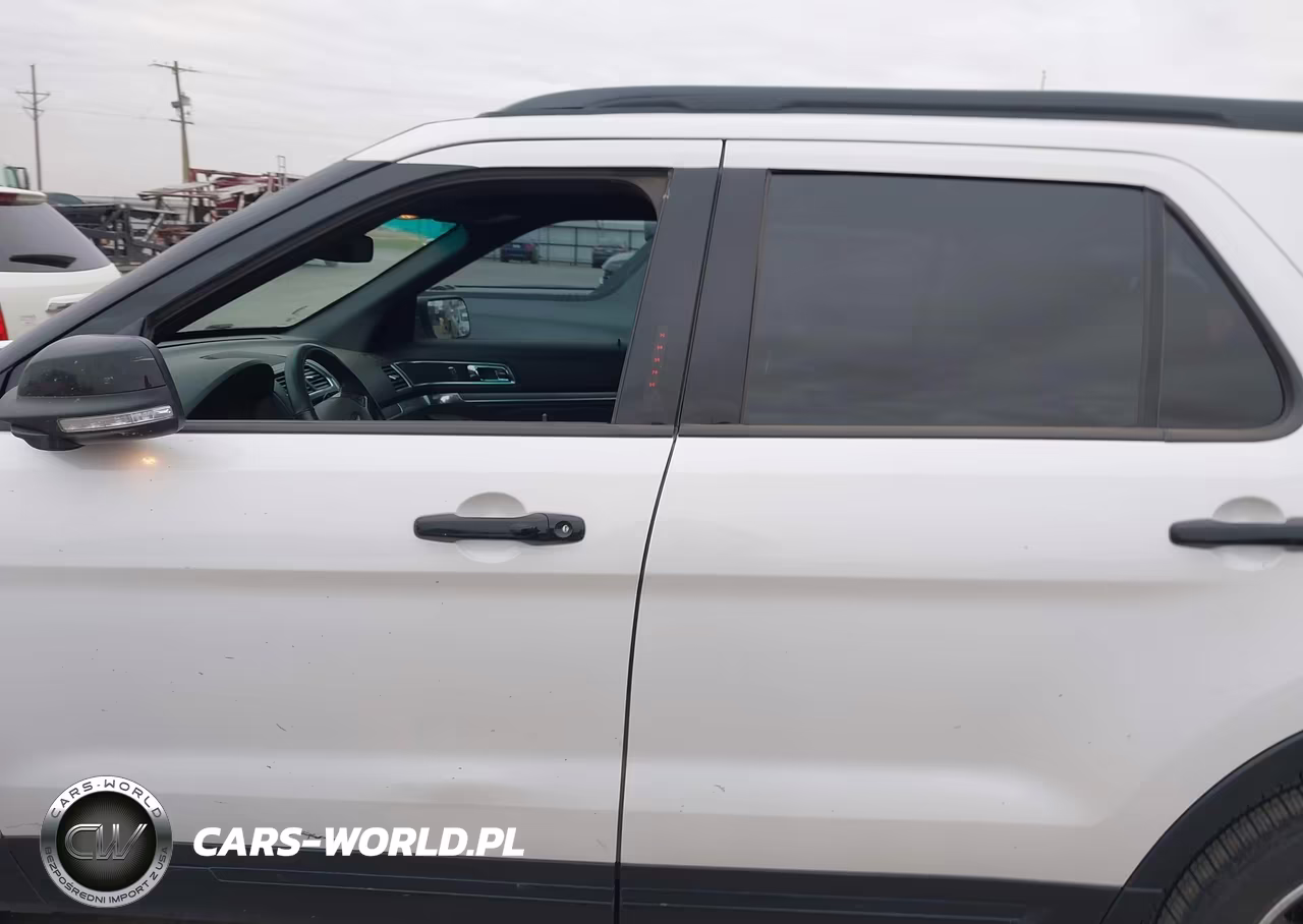 2017 Ford Explorer Sport VIN:1FM5K8GT5HGA33380 - 14
