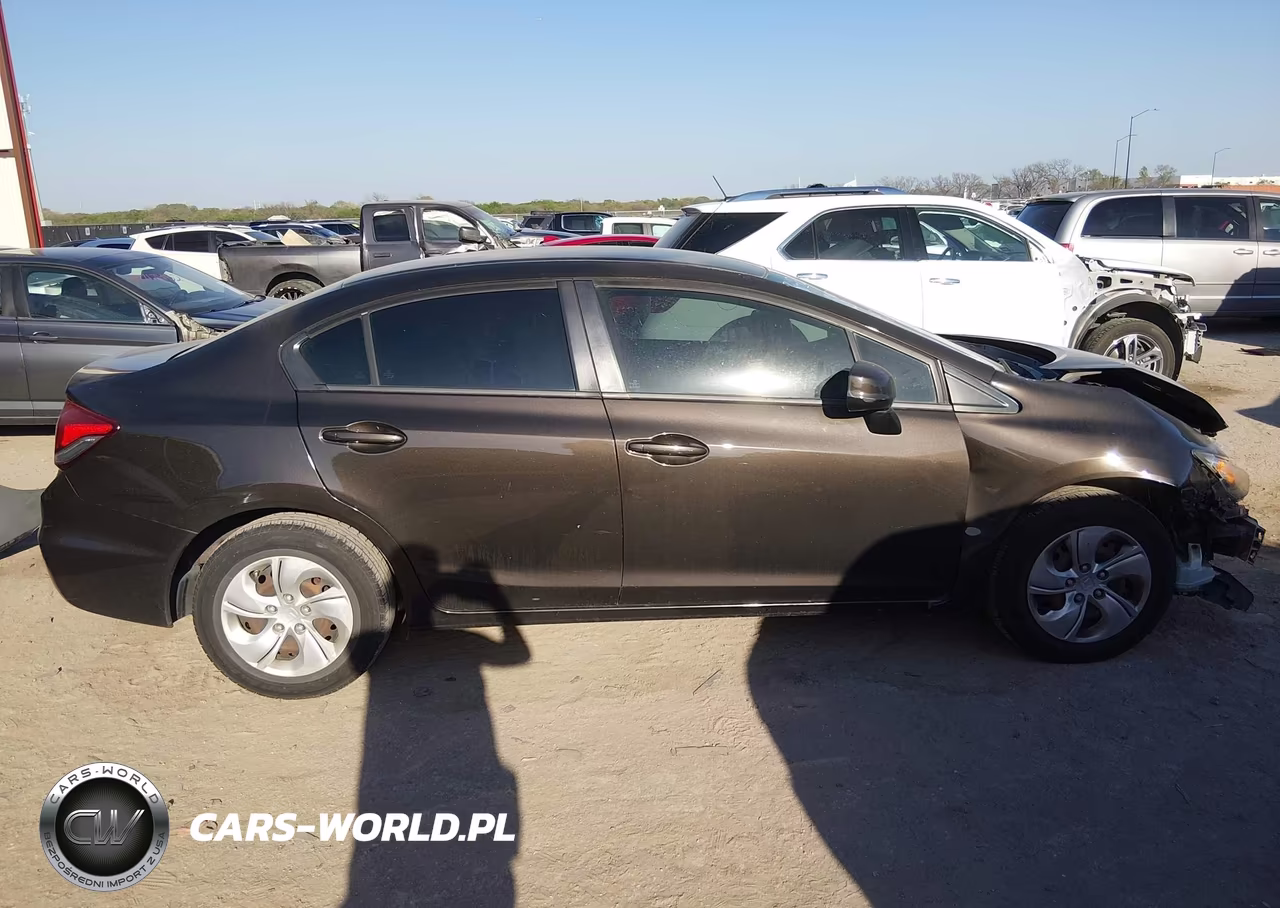 2013 Honda Civic Lx VIN:2HGFB2F5XDH586342 - 14