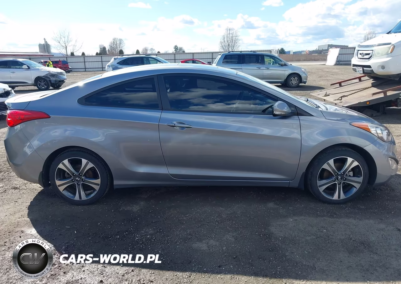 2013 Hyundai Elantra Se VIN:KMHDH6AE5DU005373 - 13