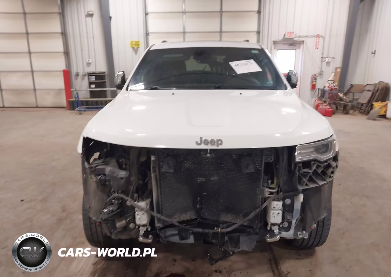 2018 Jeep Grand Cherokee Overland 4X4 VIN:1C4RJFCG1JC489654 - 13