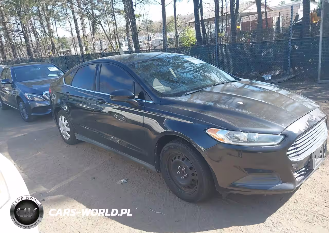 2013 Ford Fusion S