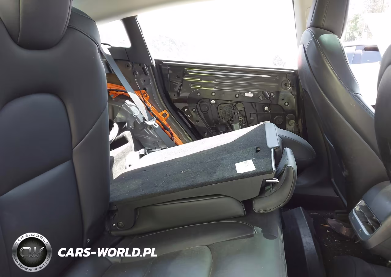 2018 Tesla Model 3 Long Range-Mid Range VIN:5YJ3E1EA2JF151835 - 8