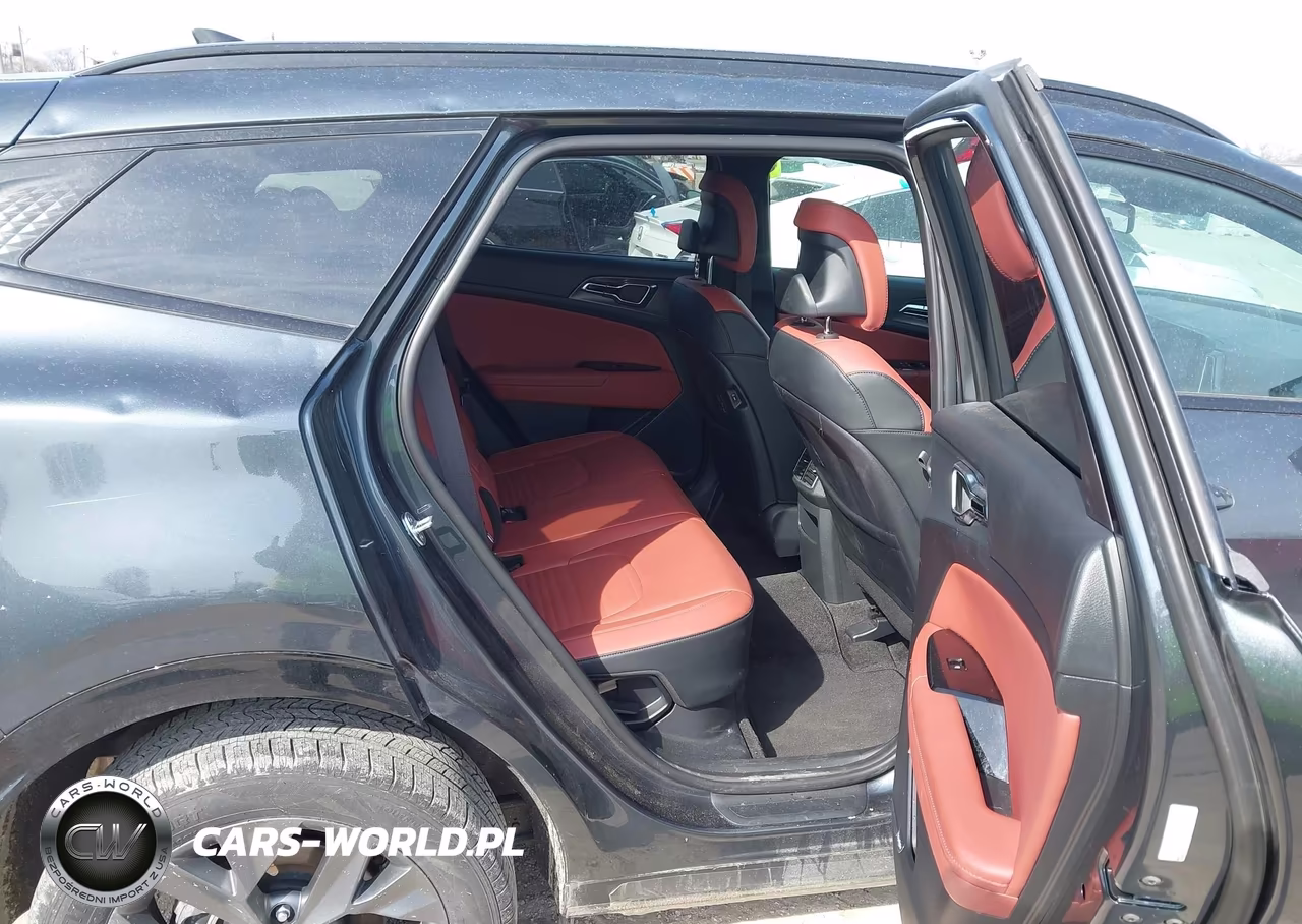 2025 Kia Sportage Hybrid Sx-Prestige VIN:KNDPXCDG8S7226039 - 8