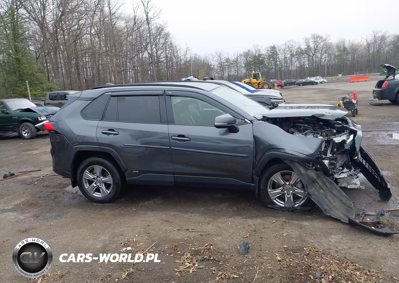 2023 Toyota Rav4 Hybrid Xle VIN:JTMRWRFV3PD168196 - 13