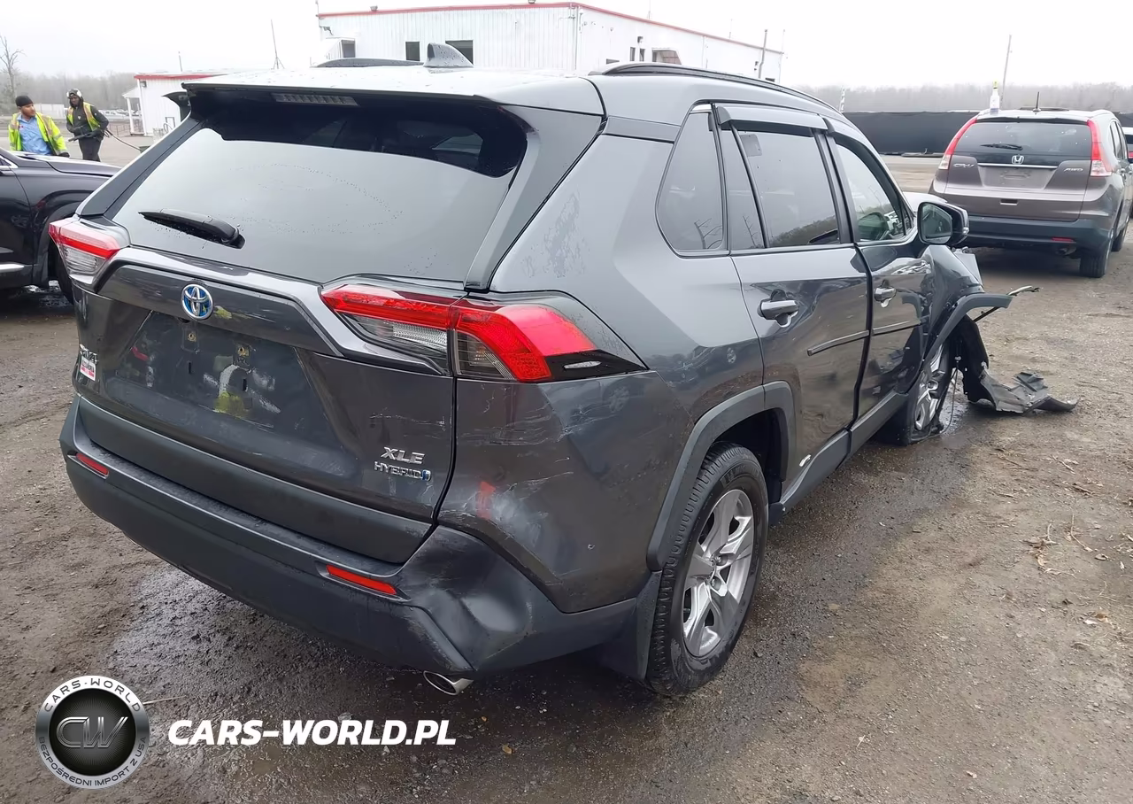 2023 Toyota Rav4 Hybrid Xle VIN:JTMRWRFV3PD168196 - 4