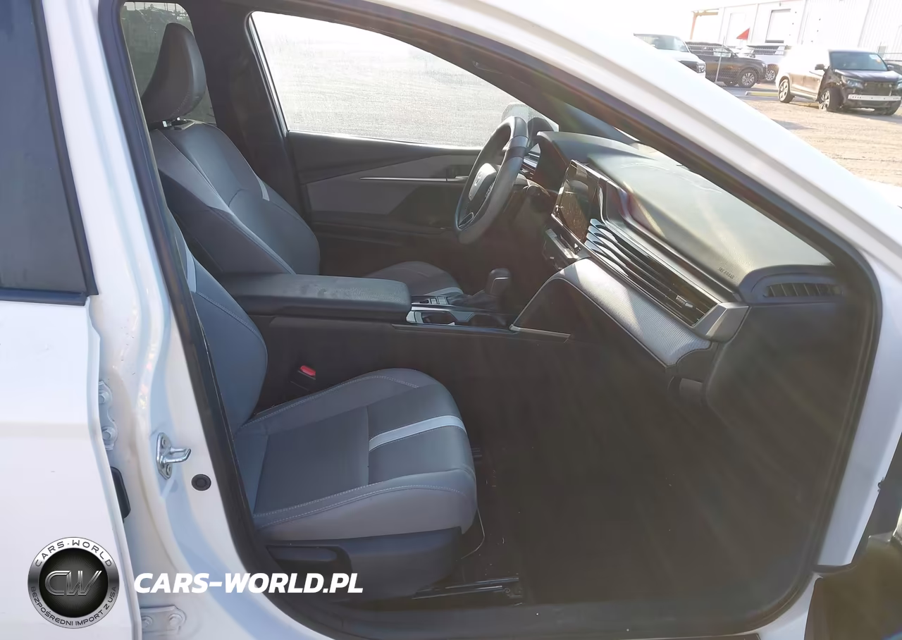 2025 Toyota Camry Se VIN:4T1DAACK1SU093927 - 5