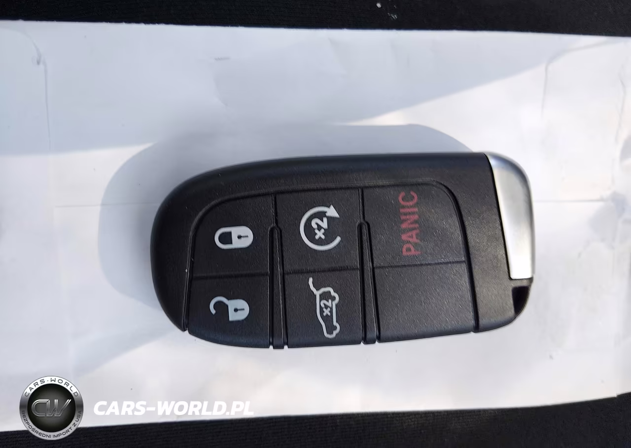 2015 Jeep Grand Cherokee Laredo VIN:1C4RJFAG8FC237622 - 11