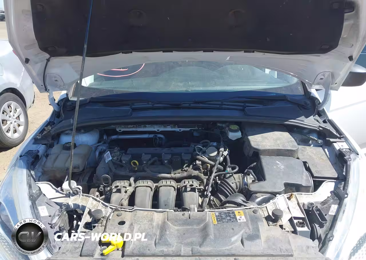 2018 Ford Focus S VIN:1FADP3E22JL224238 - 10