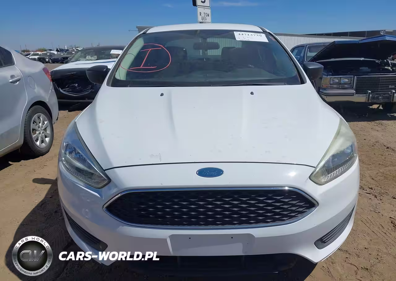 2018 Ford Focus S VIN:1FADP3E22JL224238 - 6