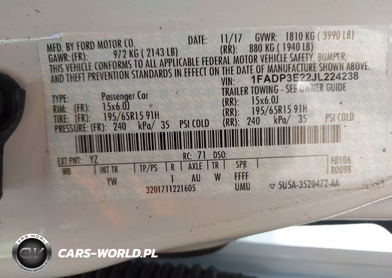 2018 Ford Focus S VIN:1FADP3E22JL224238 - 9