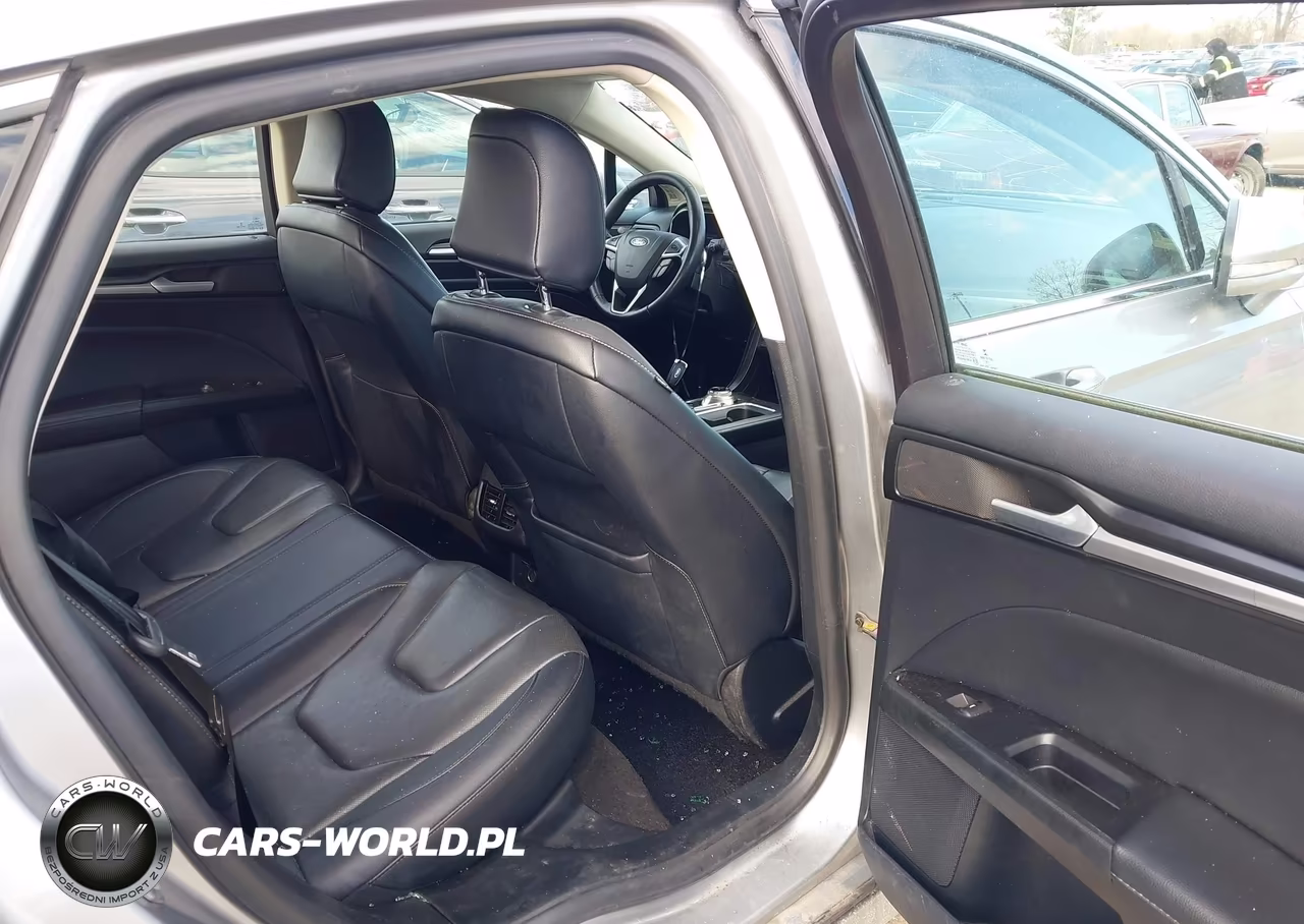 2020 Ford Fusion Hybrid Titanium VIN:3FA6P0RU6LR139765 - 8