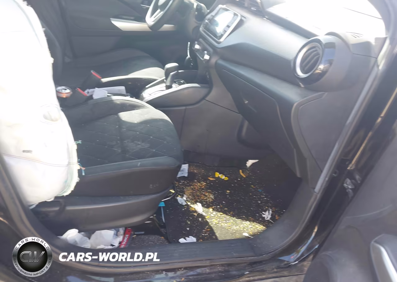 2019 Nissan Kicks Sv VIN:3N1CP5CUXKL494865 - 5