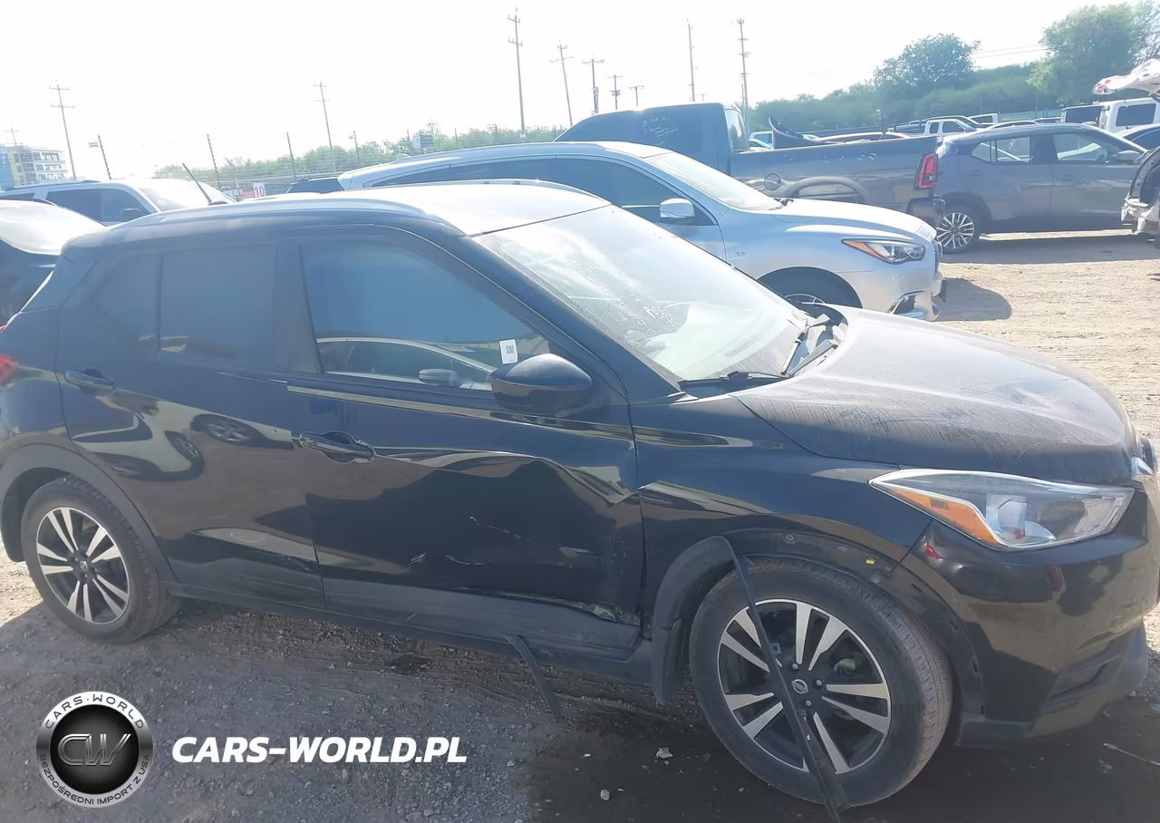 2019 Nissan Kicks Sv VIN:3N1CP5CUXKL494865 - 6