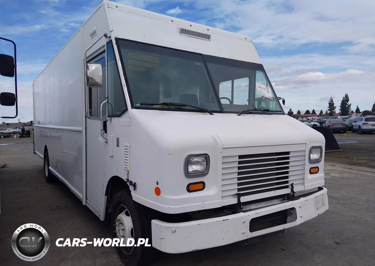 2014 Ford F-59 Commercial Stripped