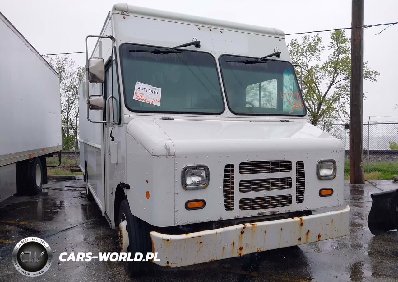 2016 Ford F-59 Commercial Stripped