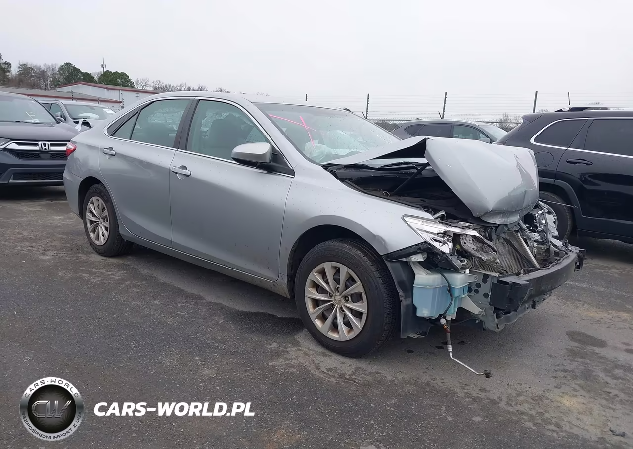 2015 Toyota Camry Le