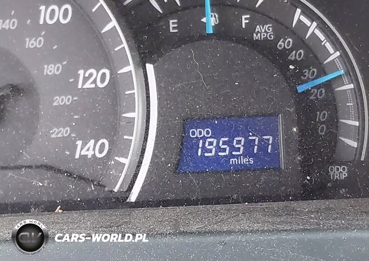 2015 Toyota Camry Le VIN:4T4BF1FK4FR472369 - 15