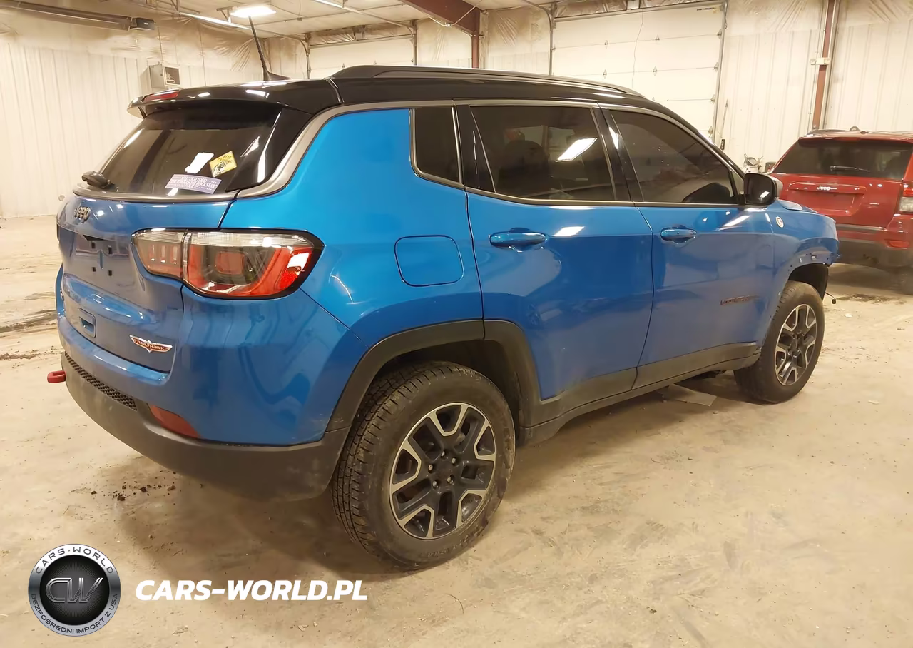 2019 Jeep Compass Trailhawk 4X4 VIN:3C4NJDDB0KT709877 - 4