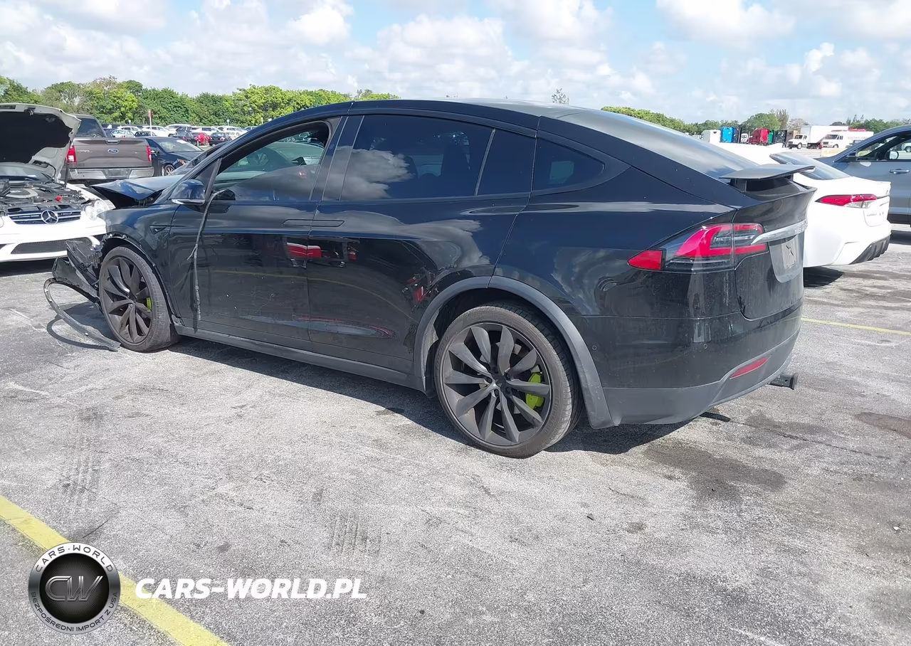 2018 Tesla Model X VIN:5YJXCBE29JF128607 - 3