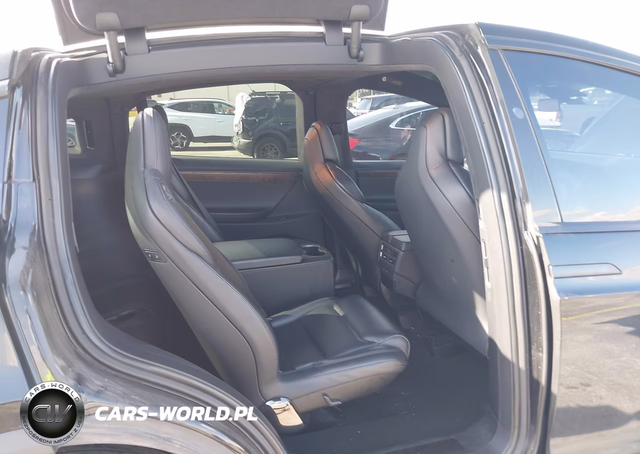 2018 Tesla Model X VIN:5YJXCBE29JF128607 - 8