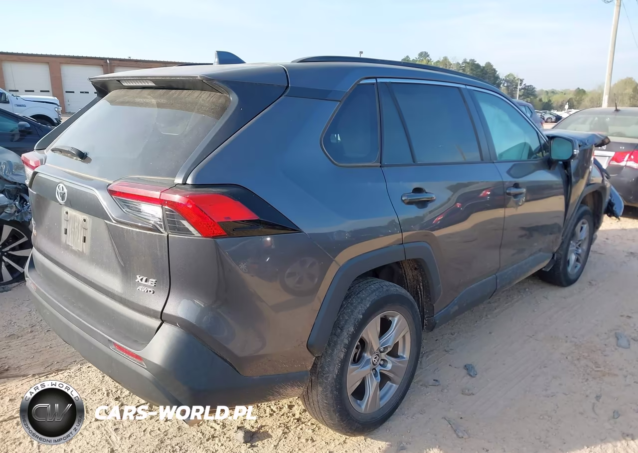 2022 Toyota Rav4 Xle VIN:2T3P1RFV4NC294252 - 4