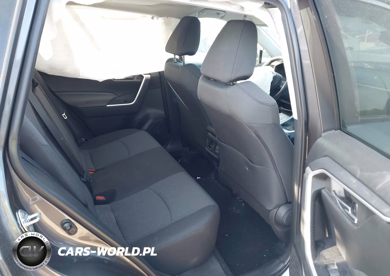 2022 Toyota Rav4 Xle VIN:2T3P1RFV4NC294252 - 8