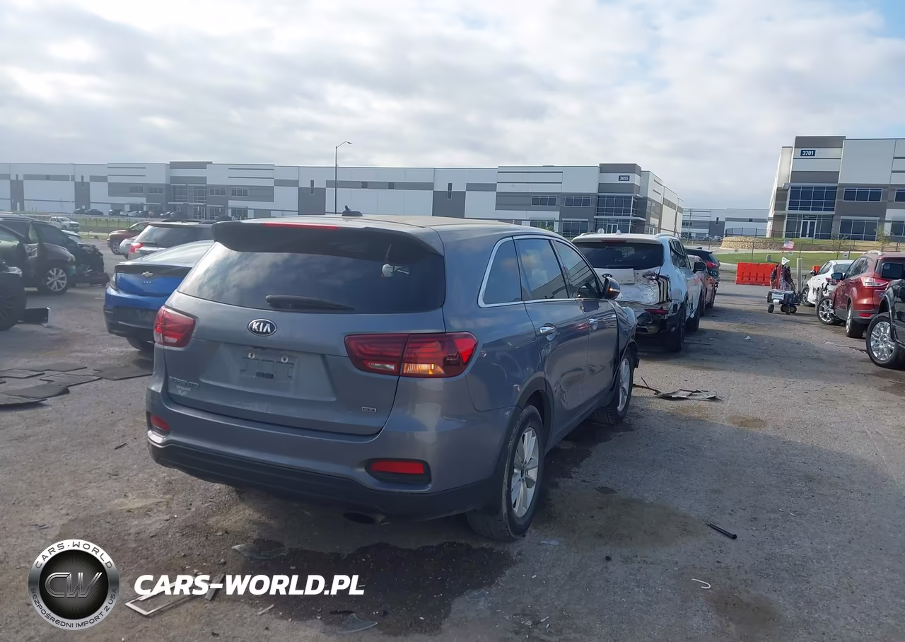 2020 Kia Sorento 2.4L L VIN:5XYPG4A36LG664280 - 4