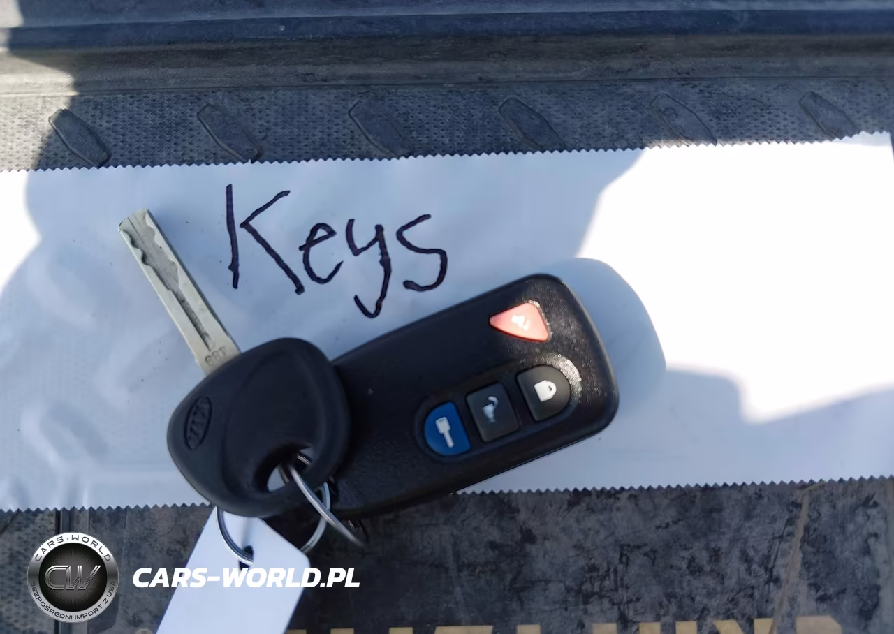 2013 Kia Sorento Lx VIN:5XYKT3A63DG369195 - 11