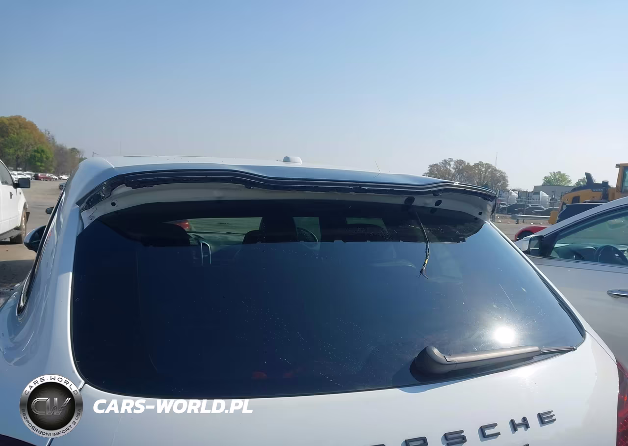 2013 Porsche Cayenne Gts VIN:WP1AD2A27DLA73499 - 17