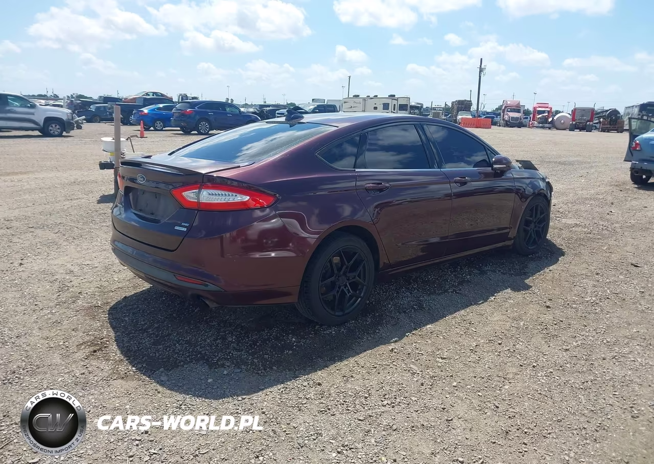 2013 Ford Fusion Se VIN:3FA6P0HR9DR219141 - 4