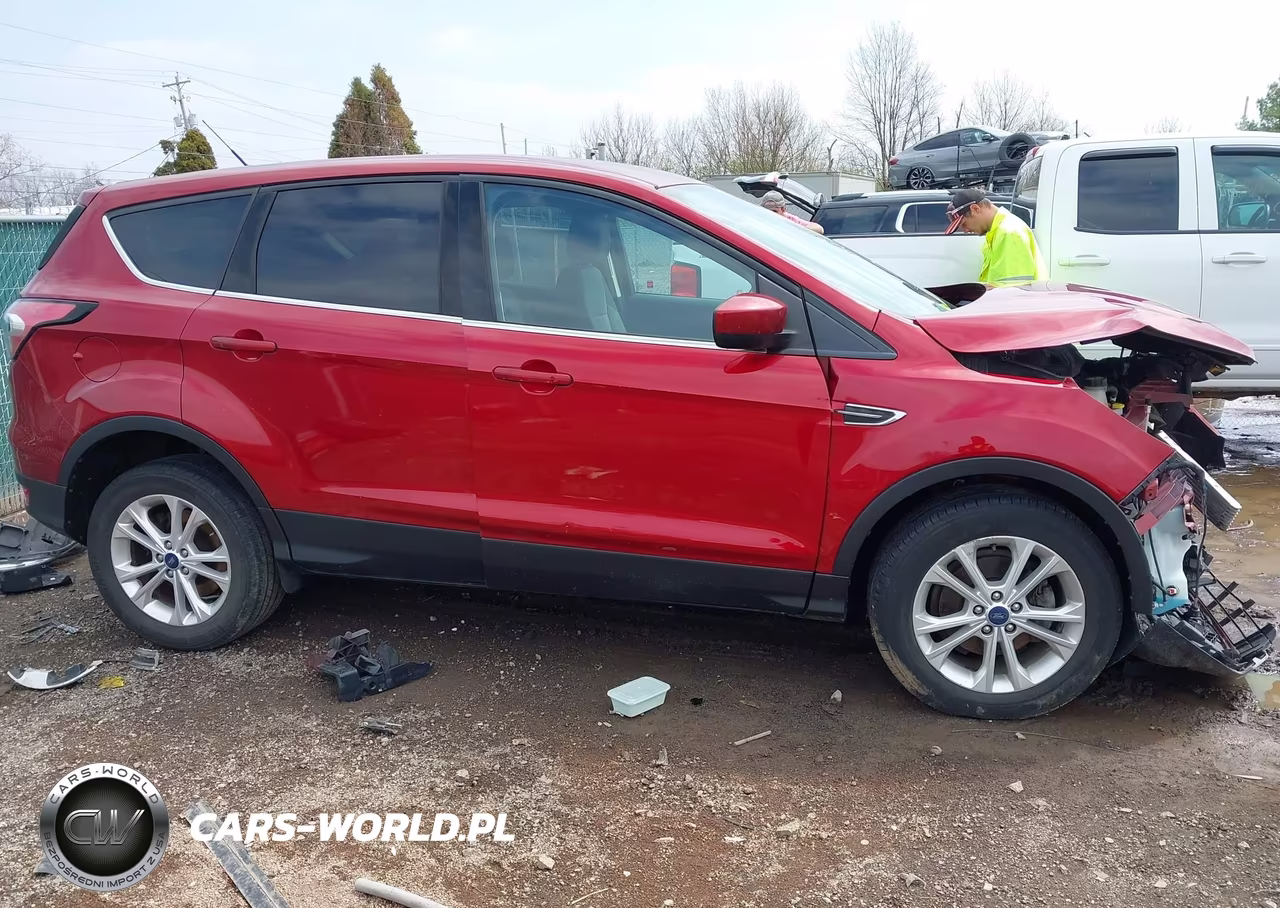 2017 Ford Escape Se VIN:1FMCU0GD1HUD50067 - 14