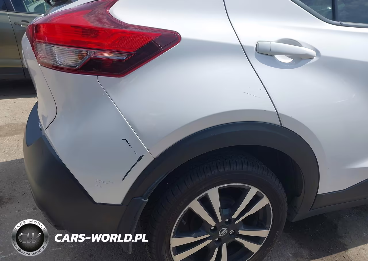 2019 Nissan Kicks Sv VIN:3N1CP5CUXKL539139 - 18