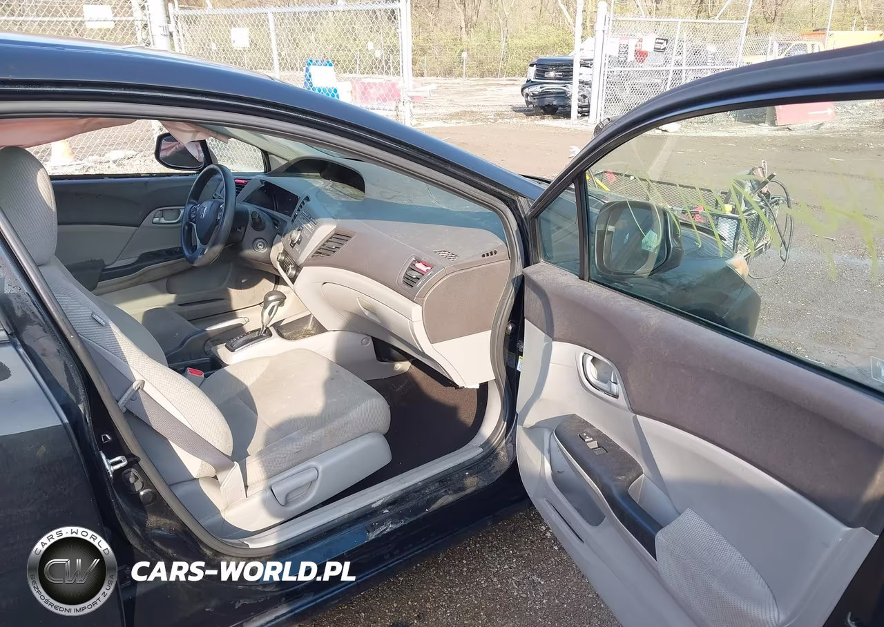 2012 Honda Civic Lx VIN:19XFB2F58CE013464 - 5