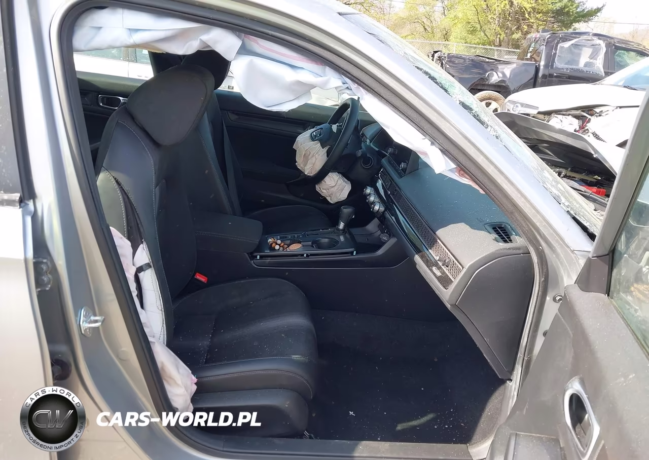 2025 Honda Civic Sport VIN:2HGFE2F55SH555746 - 5