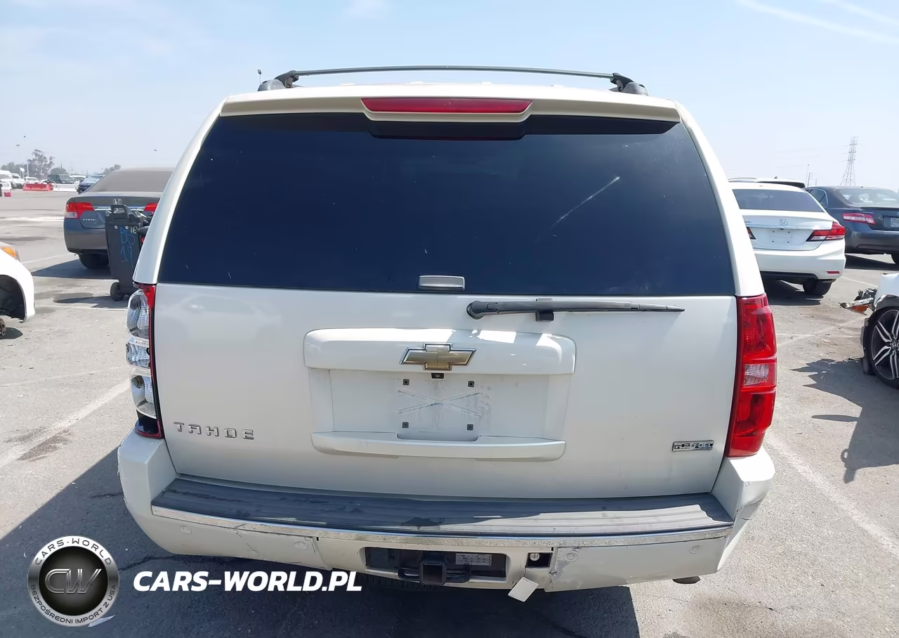 2009 Chevrolet Tahoe Ltz VIN:1GNFC33089R188491 - 16