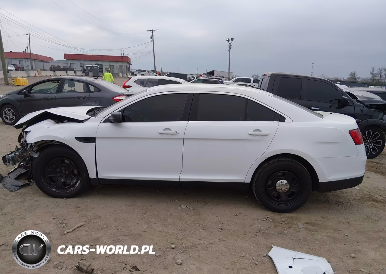 2018 Ford Police Interceptor VIN:1FAHP2MK1JG104632 - 14