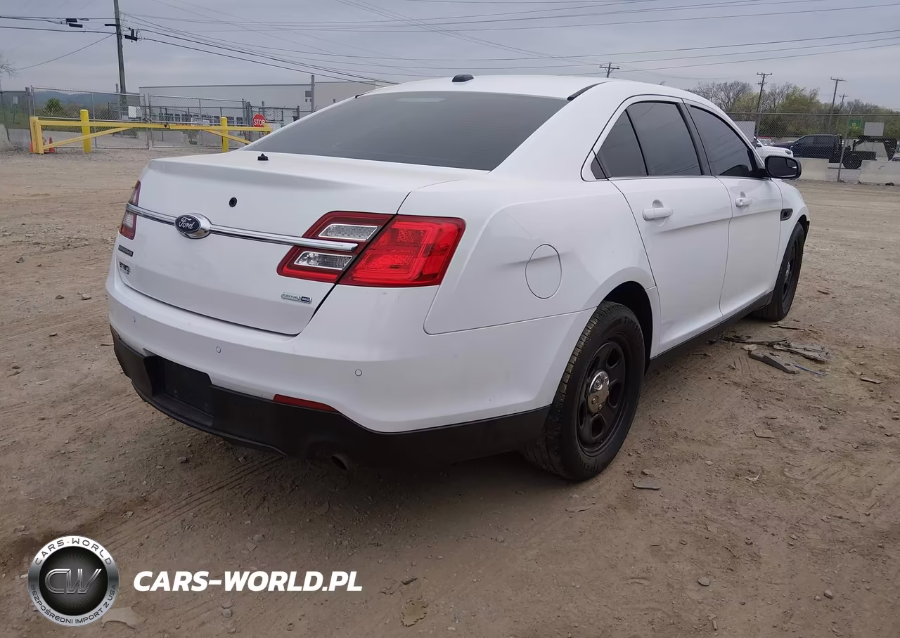 2018 Ford Police Interceptor VIN:1FAHP2MK1JG104632 - 4