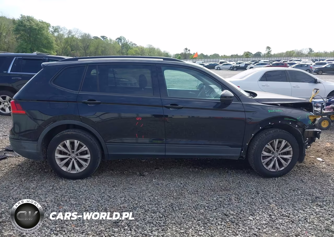 2018 Volkswagen Tiguan 2.0T S VIN:3VV1B7AX3JM010301 - 14