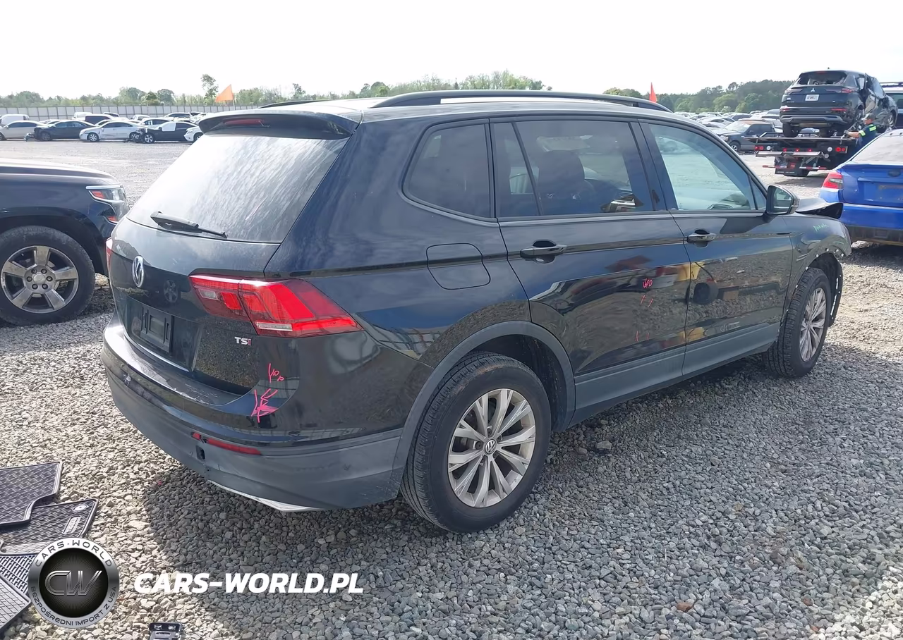 2018 Volkswagen Tiguan 2.0T S VIN:3VV1B7AX3JM010301 - 4