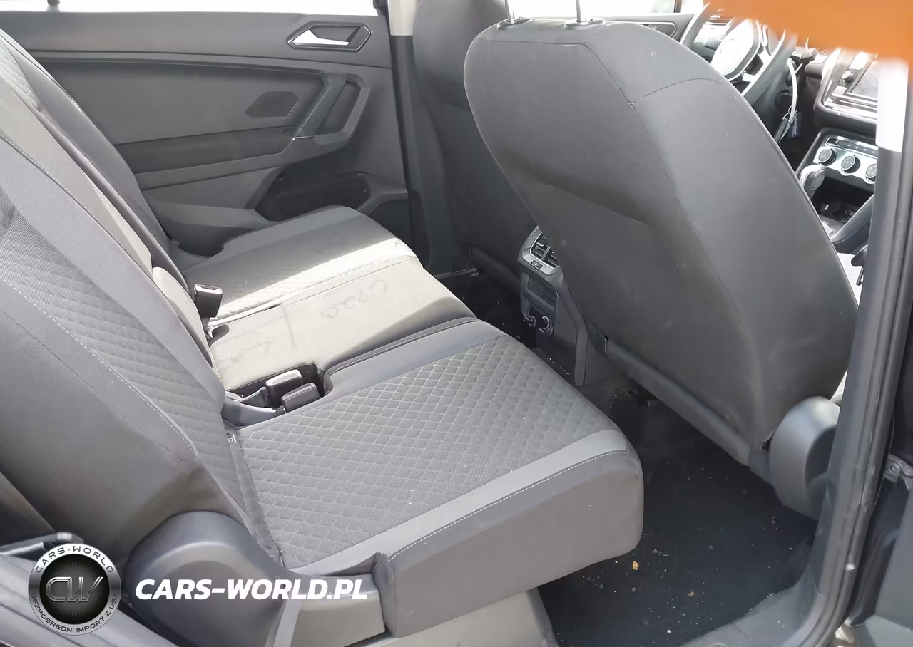 2018 Volkswagen Tiguan 2.0T S VIN:3VV1B7AX3JM010301 - 8
