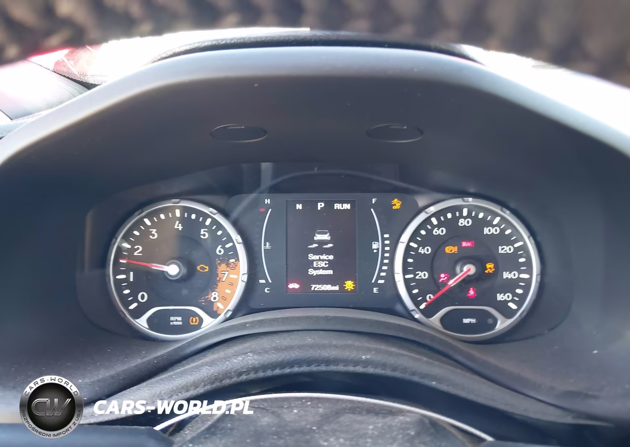 2018 Jeep Renegade Latitude Fwd VIN:ZACCJABB9JPG90812 - 7