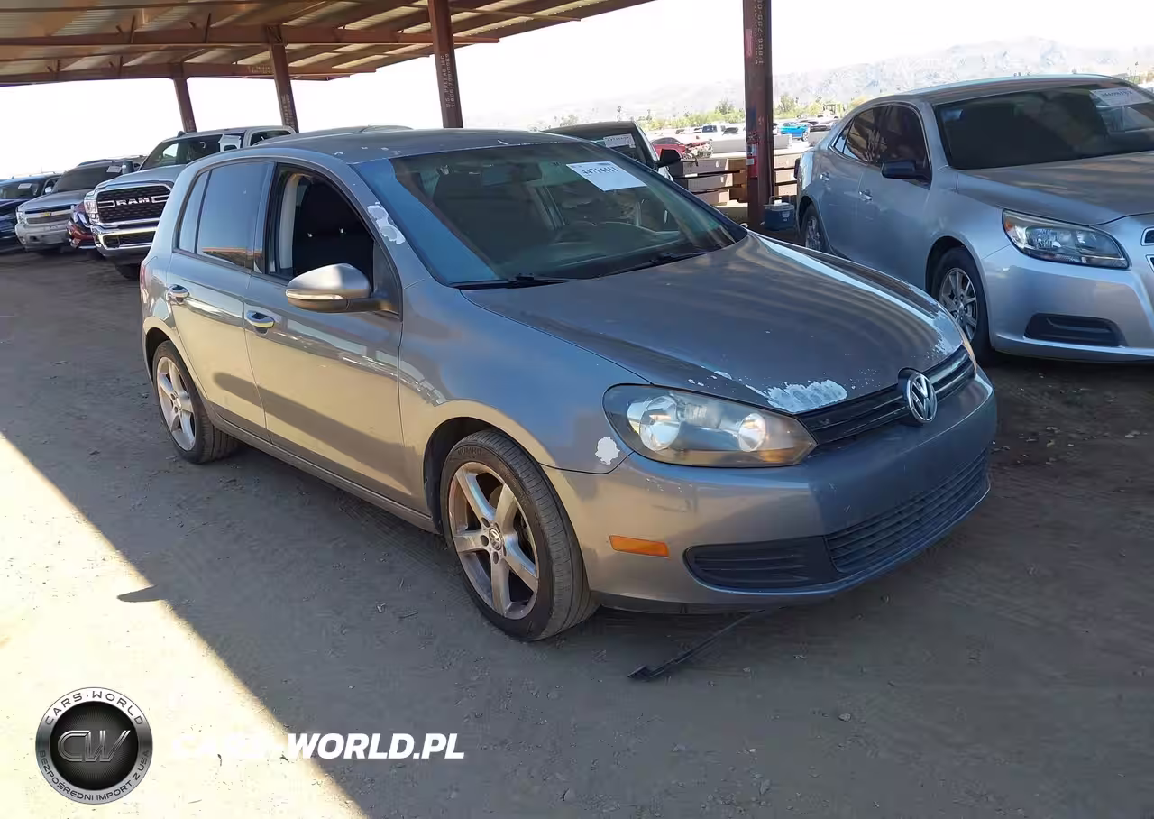 2011 Volkswagen Golf 2.5L 4-Door