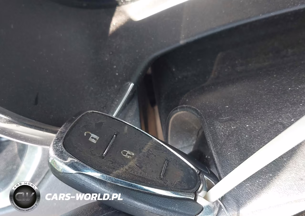 2019 Chevrolet Equinox Lt VIN:2GNAXKEV3K6258580 - 11
